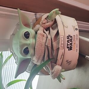 Star Wars Mandalorian "The Child" plush toy